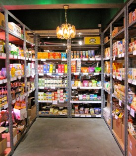 The Organic Grocer caters to those with dietary restrictions and trendy hipsters