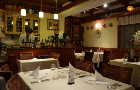 Stefano's cozy interior